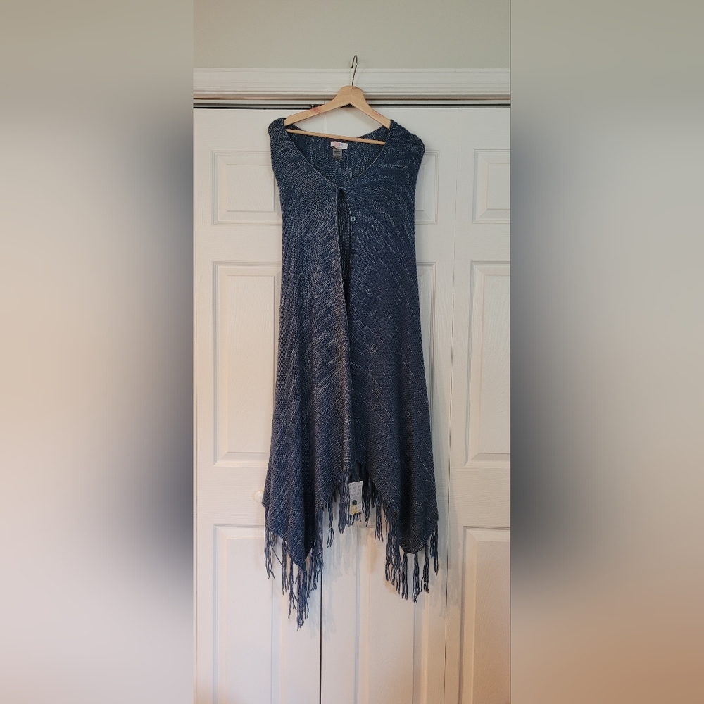 LuLaRoe Mimi Blue Knit Wrap with Buttons